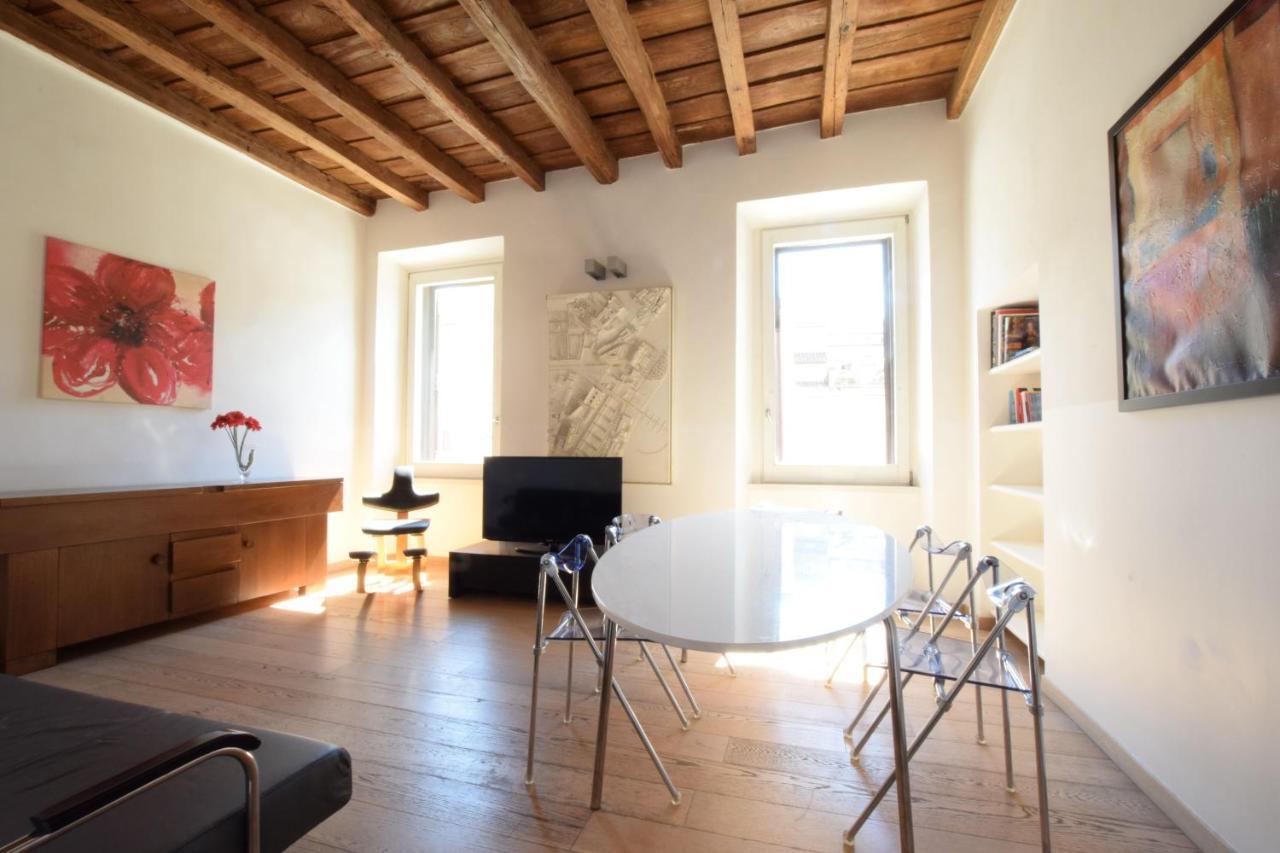 Modern Apartment In Campo De Fiori ローマ エクステリア 写真