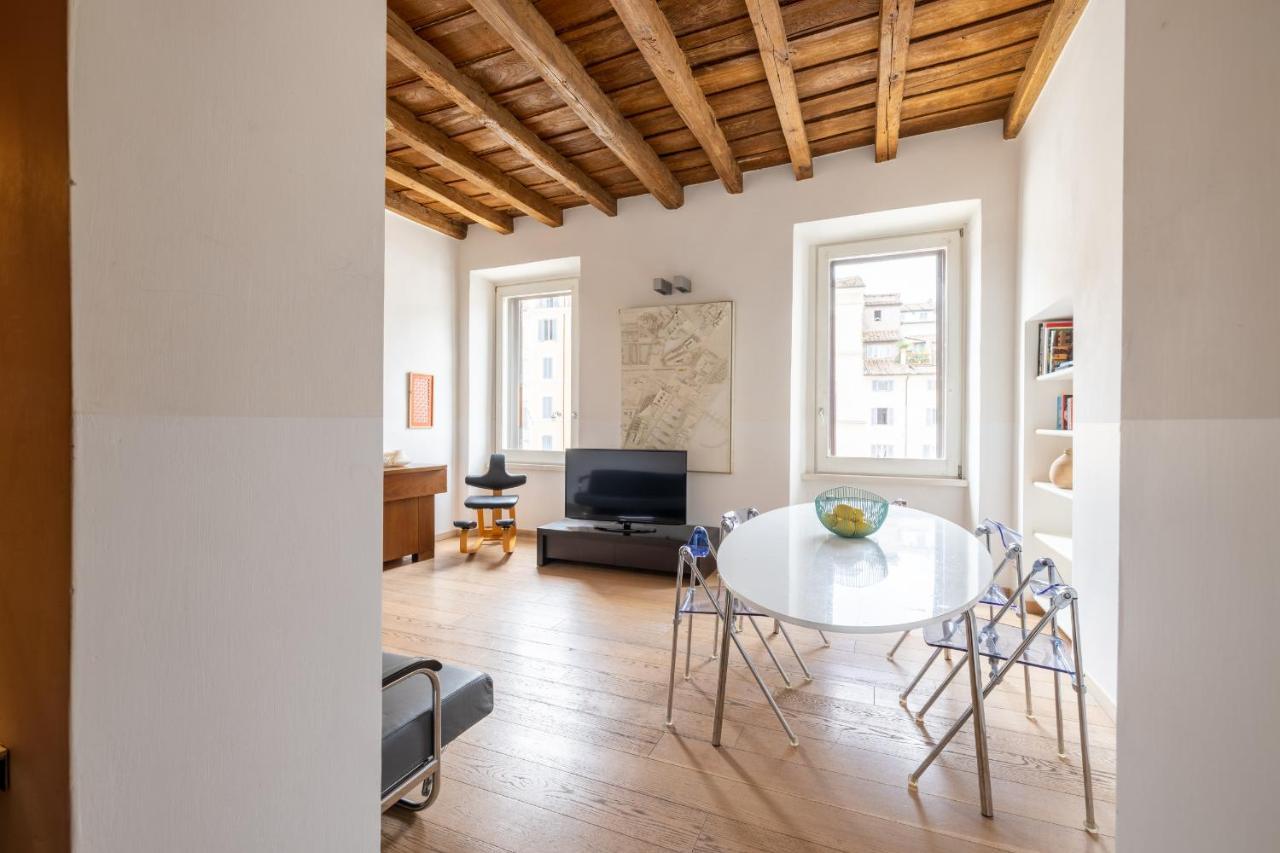 Modern Apartment In Campo De Fiori ローマ エクステリア 写真