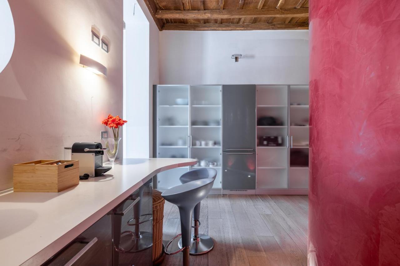 Modern Apartment In Campo De Fiori ローマ エクステリア 写真