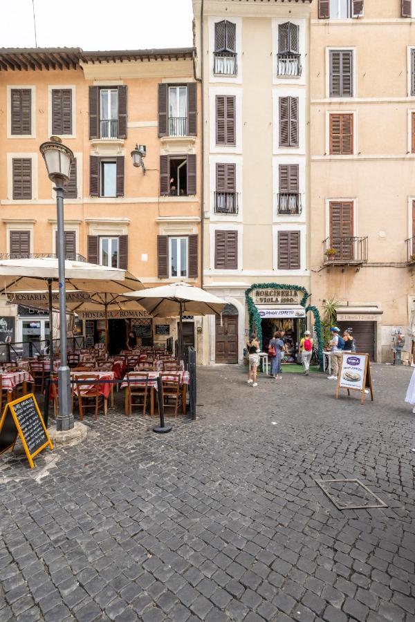 Modern Apartment In Campo De Fiori ローマ エクステリア 写真